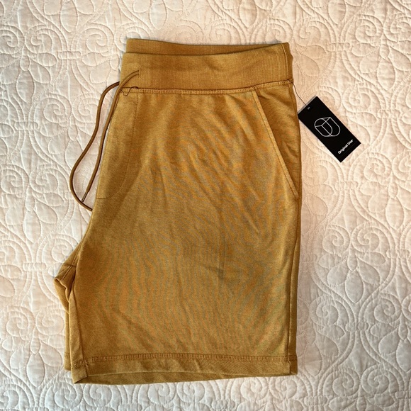 NEW Men’s knit shorts with drawstring - Picture 2 of 7